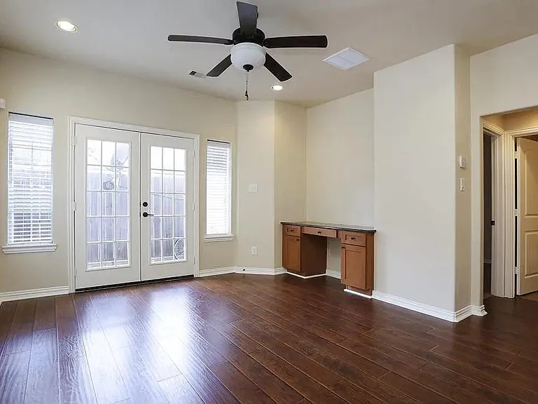 5615 Winsome Villas Ln #H — Photo 15