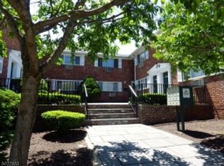 104 N Beverwyck Rd APT 13, Lake Hiawatha, NJ 07034