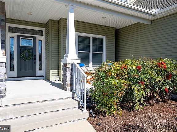 4th image of 35777 Black Marlin Dr