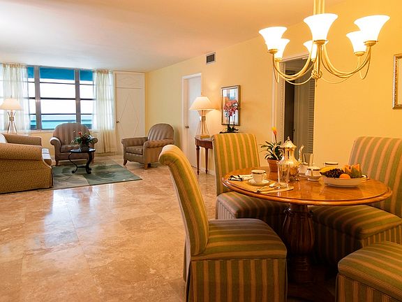 5th image of 5101 Collins Ave Ph D