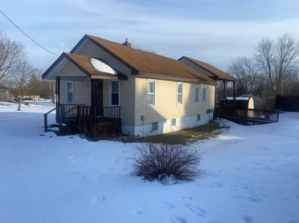 1080 E Kurtz Ave, Flint, MI 48505