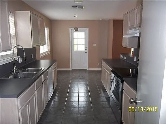 5th image of 111 Clydesdale Ln