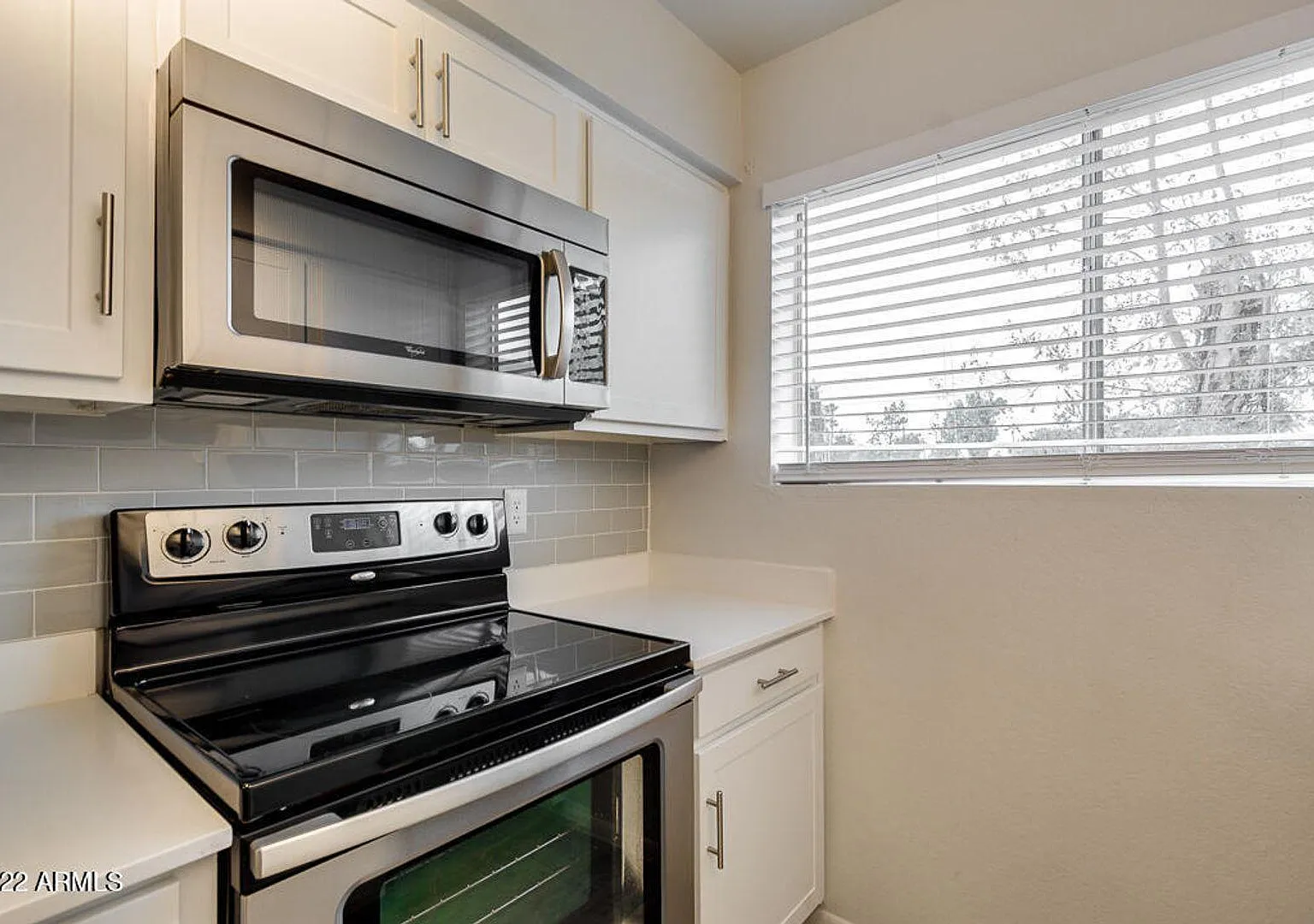 2 bed, 820 sqft, $1,195 — Photo 4