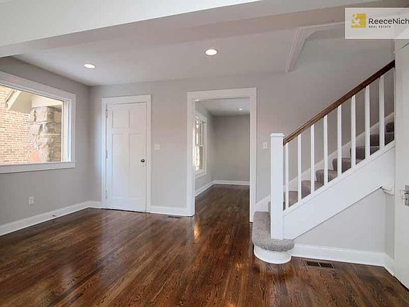 4th image of 4343 Locust St