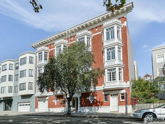 2nd image of 2730 Sacramento St