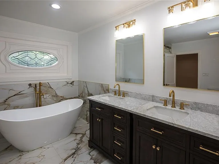1311 Roxboro Dr — Photo 22