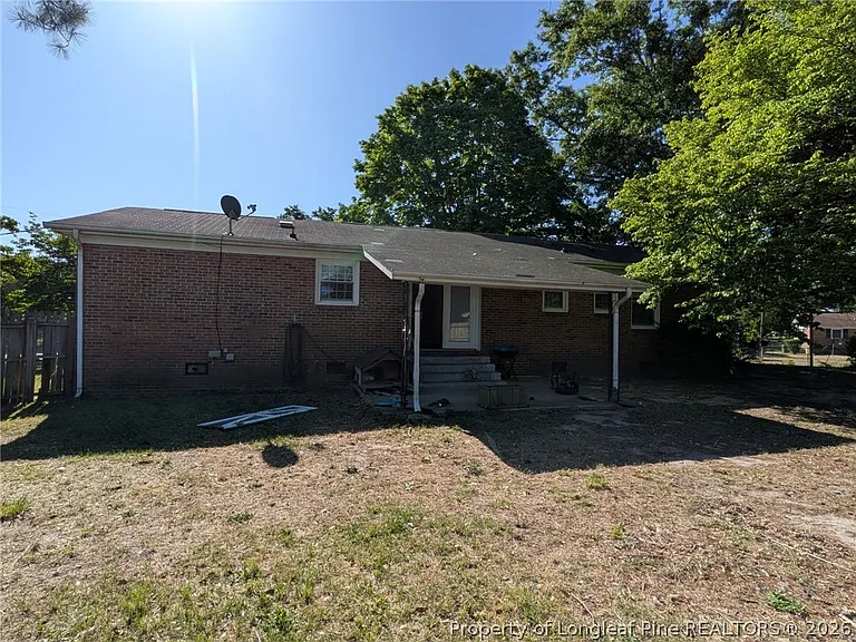 1403 Mack St — Photo 14