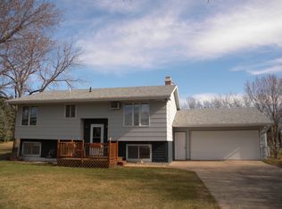 1240 Territorial Rd, Madison, SD 57042