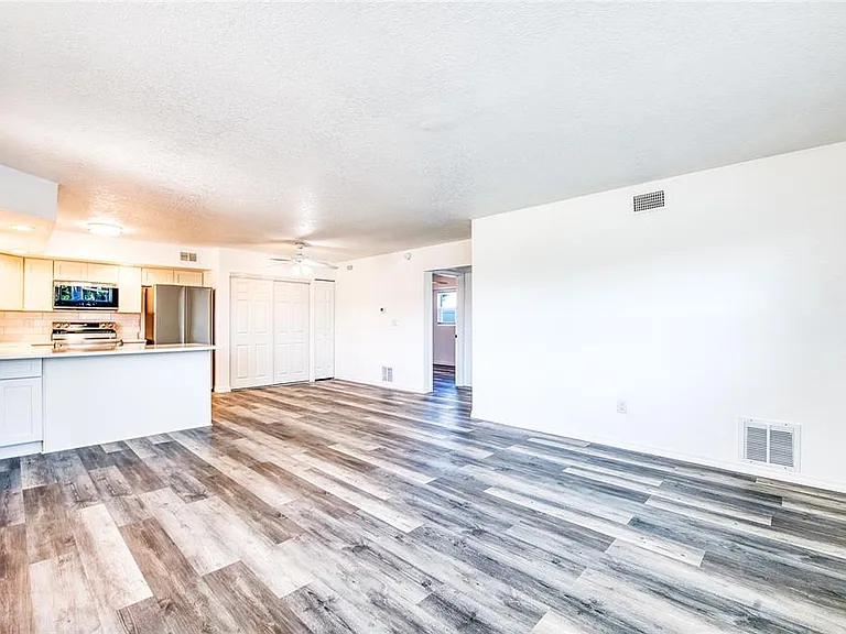 717 E Gulf Blvd #2 — Photo 57