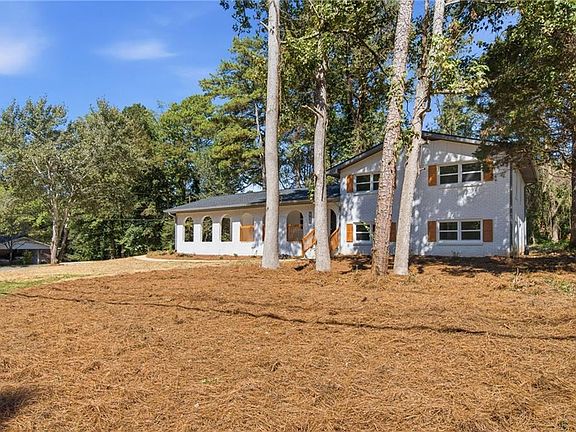 4th image of 4804 Thompson Mill Rd