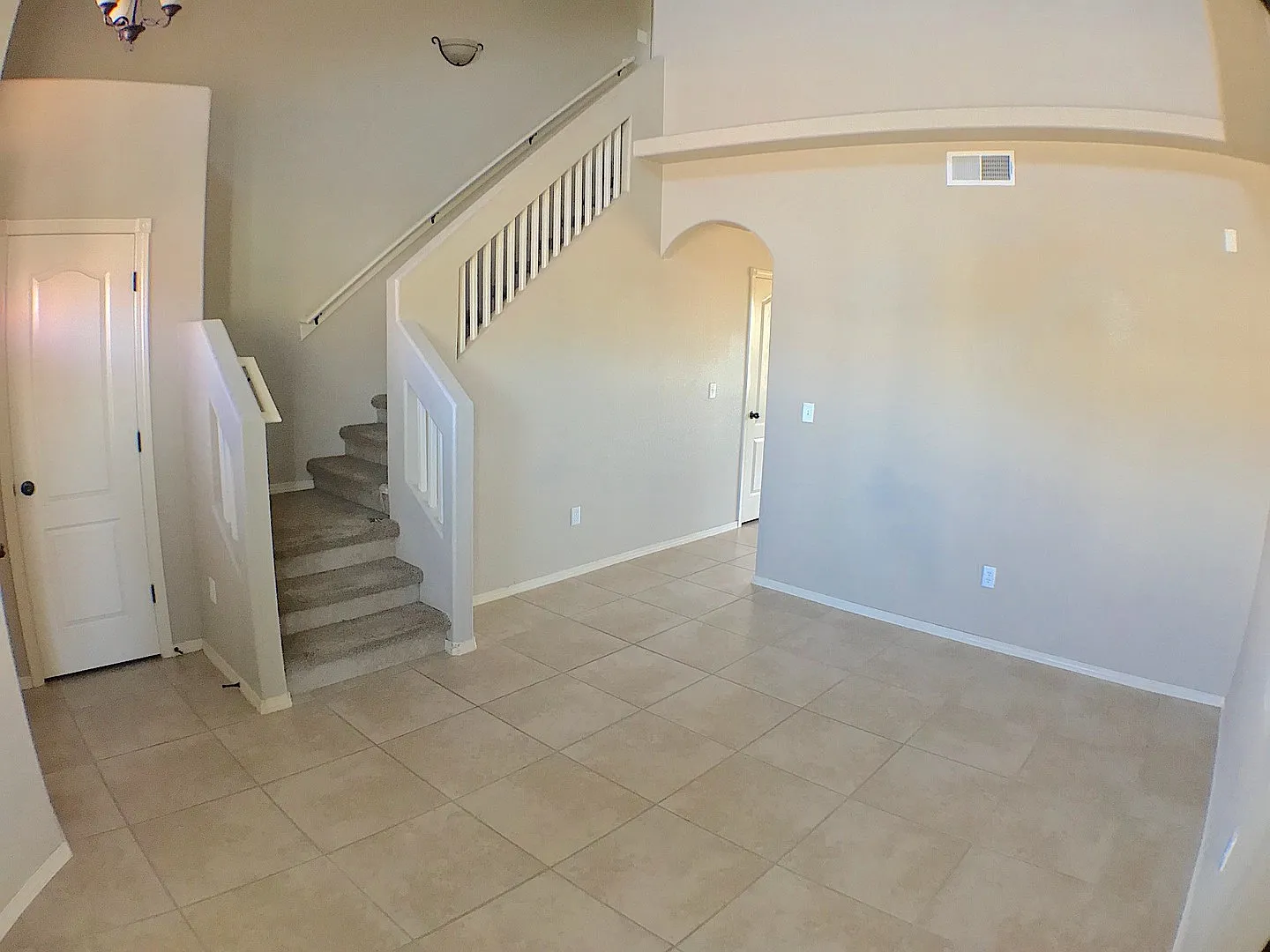 Northeast El Paso 3 Bed Refrig A/C — Photo 4