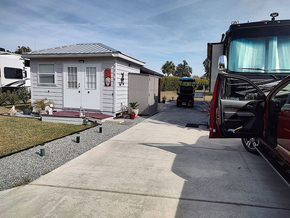 1st image of 10296 NE 28th Loop Unit 77