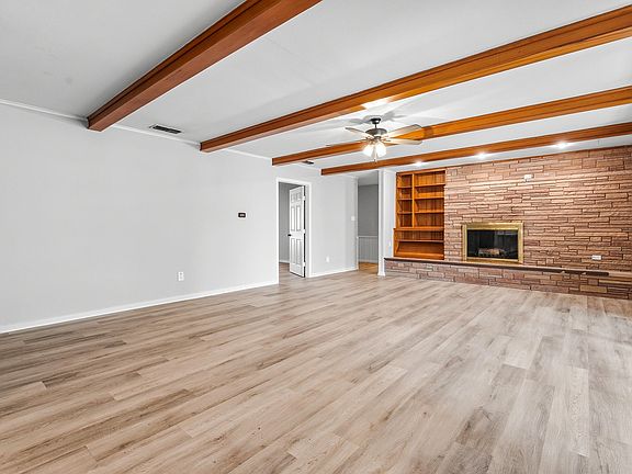 5th image of 3405 46th St