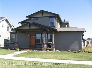 830 NW 17th St, Redmond, OR