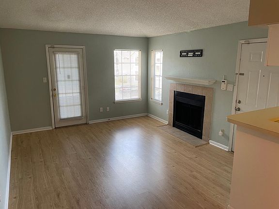 4th image of 4350 Perkinshire Ln APT Q207