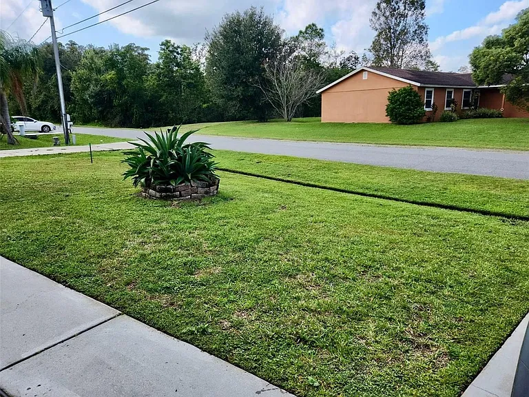 880 Nelson Dr — Photo 19