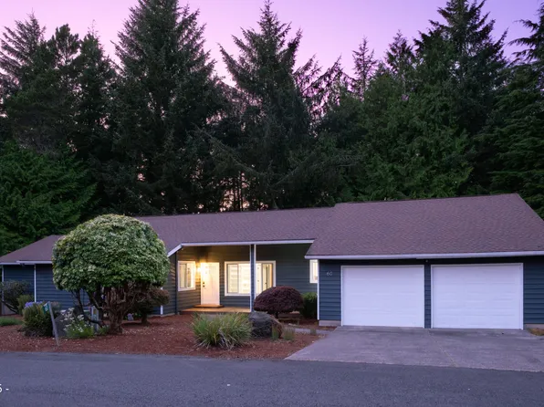 60 Seagrove Pl, Lincoln City, OR 97367
