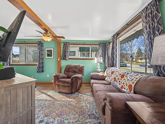 5th image of 3528 South 33rd STREET