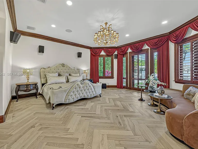 628 Coral Way — Photo 42