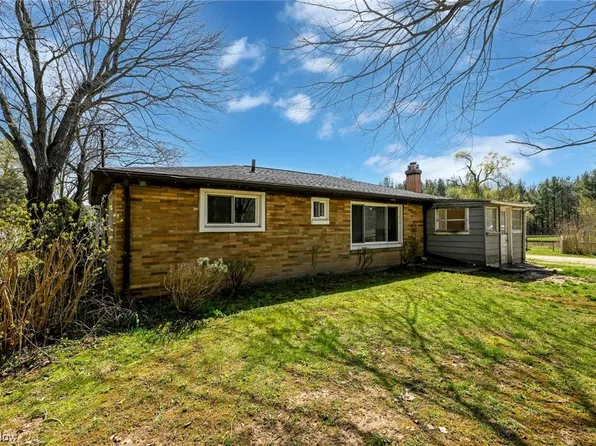 5700 Stow Rd, Hudson, OH 44236