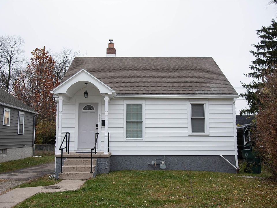 1st image of 808 W Wills Ave