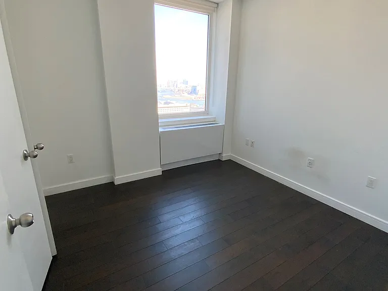 309 Gold St #AIR36E — Photo 6