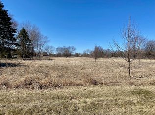 8307 William Ln, Spring Grove, IL 60081