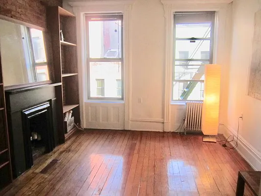 Rented by Anna Pastoressa, LREB | media 1