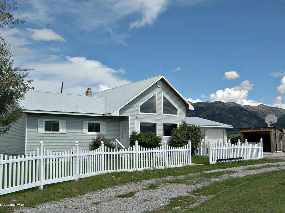 1701 County Road 122, Thayne, WY 83127 Zillow