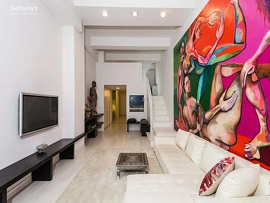 Rented by Sotheby's International Realty | media 4