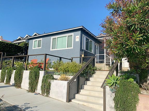 3rd image of 916 S Juanita Ave