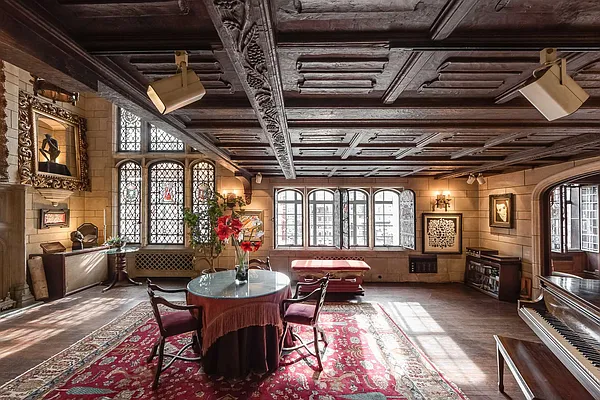 Sold by Nest Seekers International | media 14