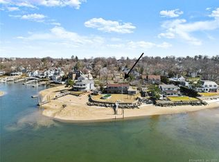 135 Downs Ave, Stamford, CT 06902