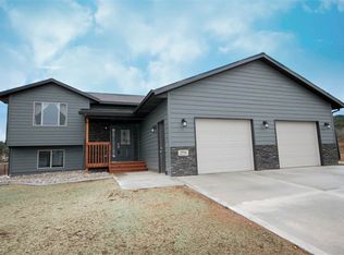 2556 Meadow Dr, Sturgis, SD 57785