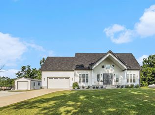 8924 Chicory Ln, Portland, MI 48875