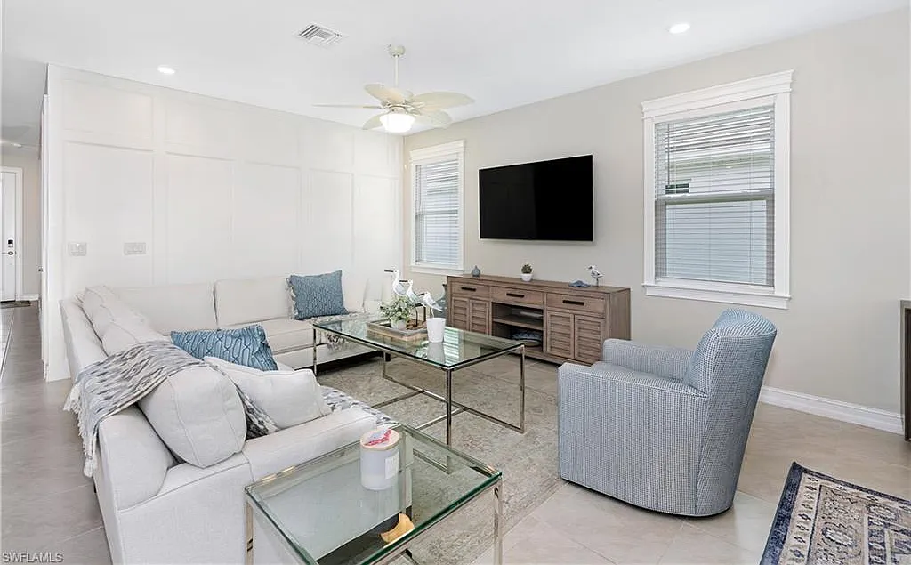 3 bed, 2.0 bath, 1830 sqft, $8,500 — Photo 3