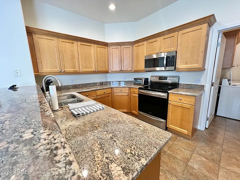 19475 N Grayhawk Dr #2002 — Photo 11