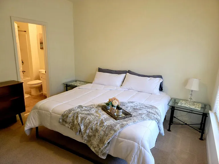 Cobblestone Cir — Photo 17