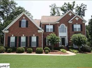 201 Carsons Pond Dr, Simpsonville, SC 29681