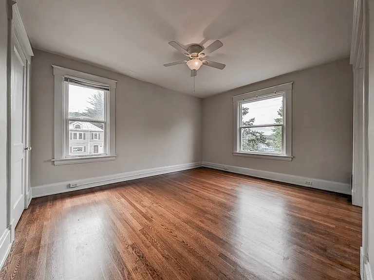 3 Levassor Pl — Photo 18