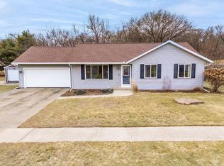 2341 Doris Rd, Reedsburg, WI 53959