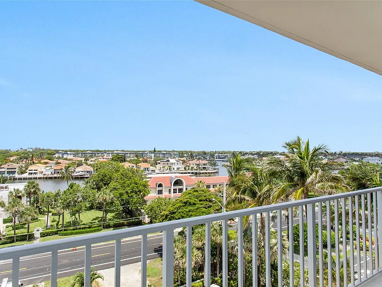 2917 S Ocean Blvd #501 — Photo 36