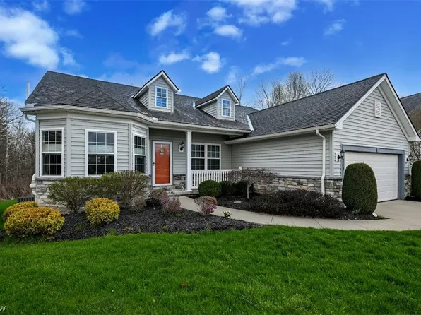 10269 River Run Ln, North Royalton, OH 44133