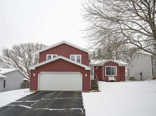 410 Seven Nations Dr, Madison, WI 53713