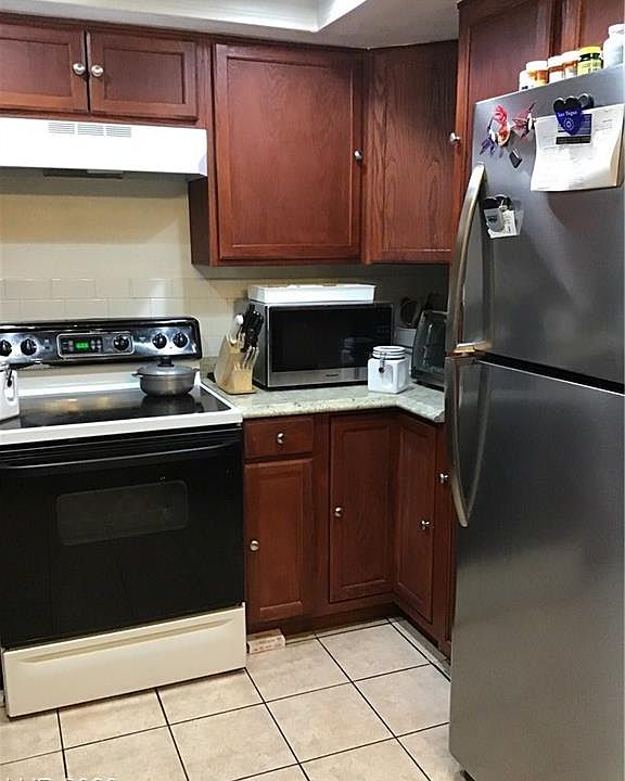 2nd image of 5008 Spencer St Unit A