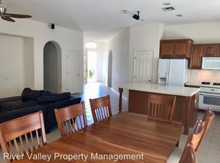 10 Cognac Cir, Sacramento, CA 95835