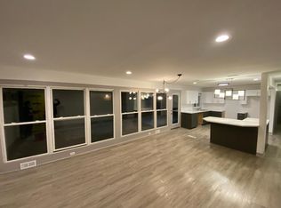 15122 Meadow Ln, Dolton, IL 60419