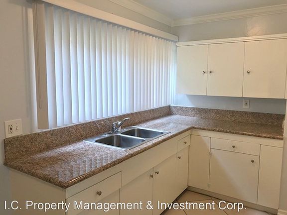 5th image of 1104 N Monterey St APT C