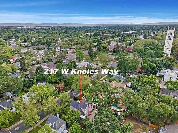4th image of 217 W Knoles Way