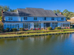 205 Woodlake Dr, Summerville, SC 29485